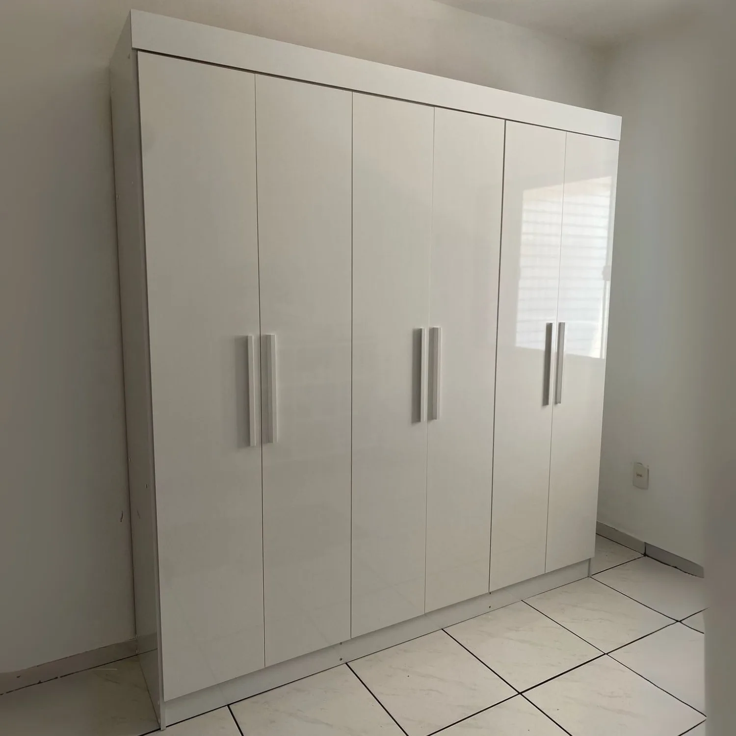 Guarda-Roupa 6 Portas Colibri 2,06 m Branco – D’DORO MÓVEIS
